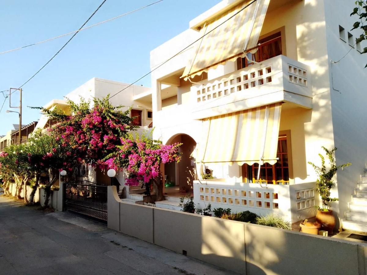Irini Apartments Platanias  Exterior photo