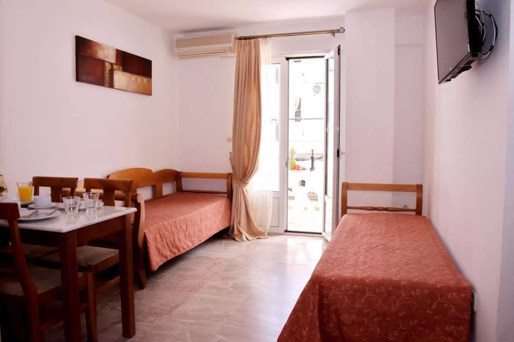 Irini Apartments Platanias  Exterior photo